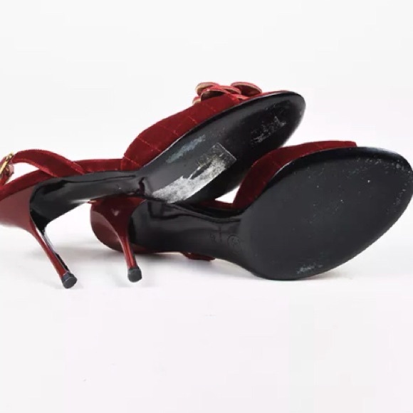 🔥🔥SOLD🔥🔥 CHANEL sandals barely worn. - Picture 3 of 5